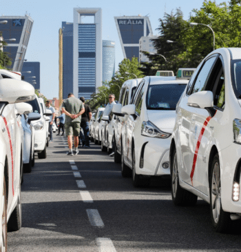 El Gobierno extiende a los transportistas autónomos la ayuda profesional del 'plan [...]