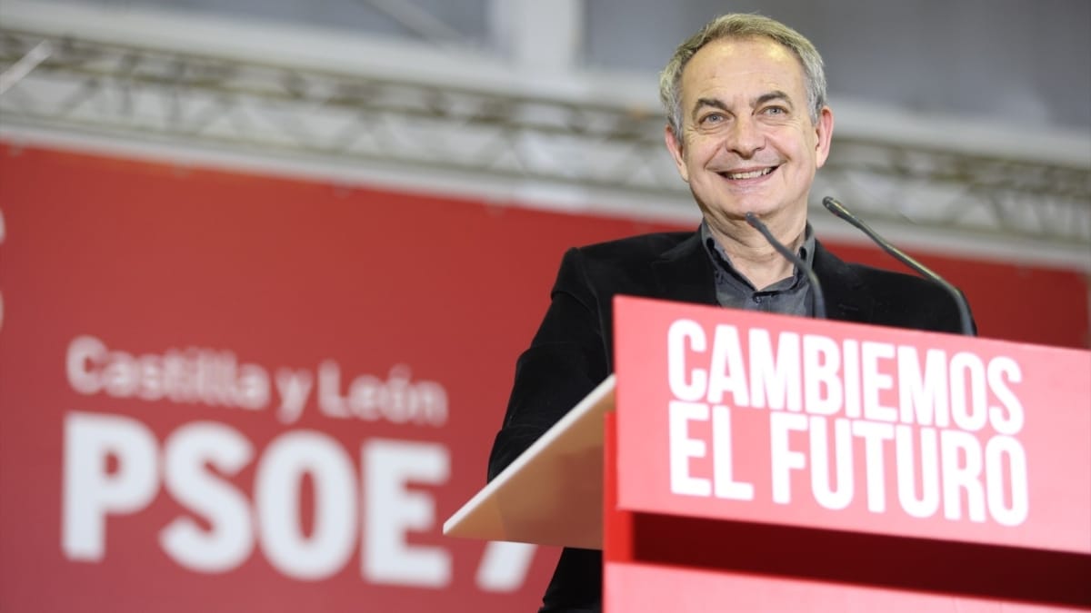 El PSOE recupera a Zapatero como la estrella de su campaña en Castilla y León