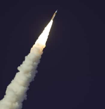 La NASA confirma que Artemis II abandona la órbita terrestre y avanza [...]