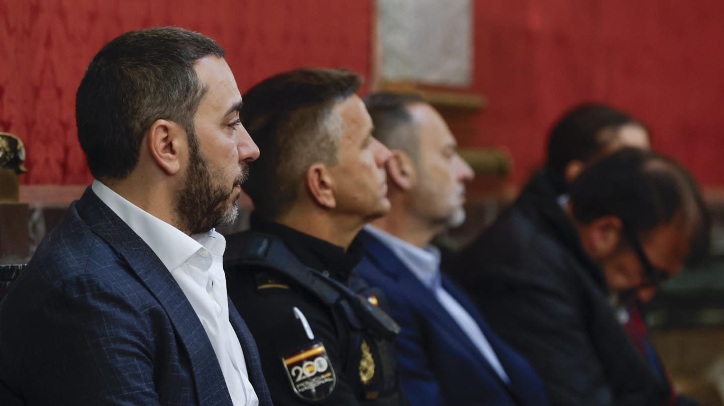 Ábalos y Koldo defenderán que las mascarillas investigadas en el Supremo salvaron vidas