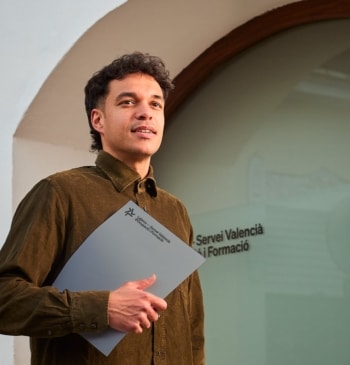 Labora: orientación laboral, cursos gratis y apoyo a empresas para generar empleo