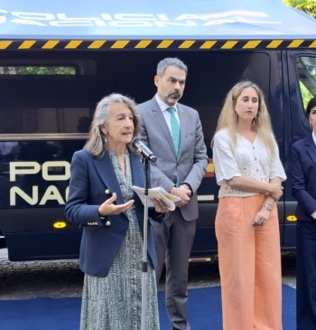 Bildu veta en sus municipios la oficina itinerante de la Policía para [...]