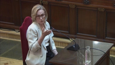 Las secretarias cantan