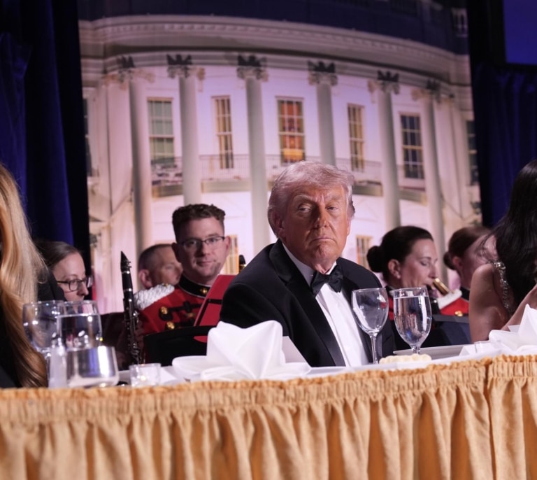 TVE: 'Condenamos el atentado a Trump, peeeeeero...'