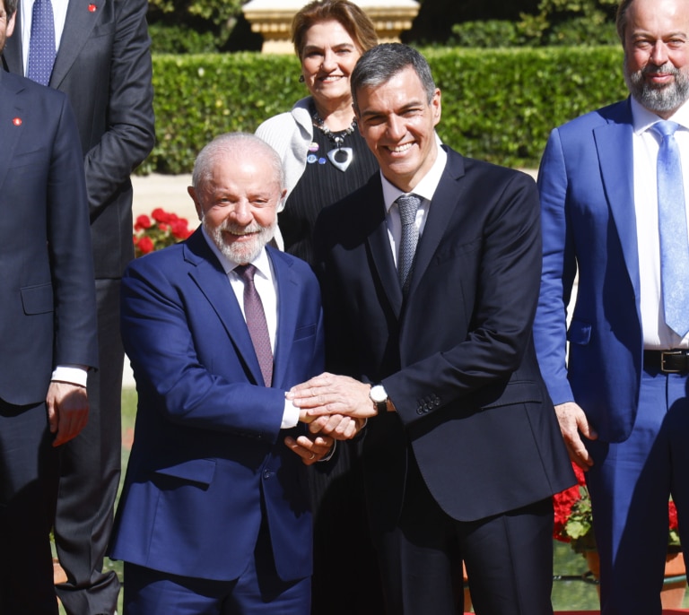Sánchez advierte a PP y Vox de que recurrirá "con toda la fuerza" las medidas que violen la ley en Extremadura