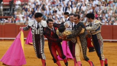 Morante, herido muy grave en el esfínter en Sevilla