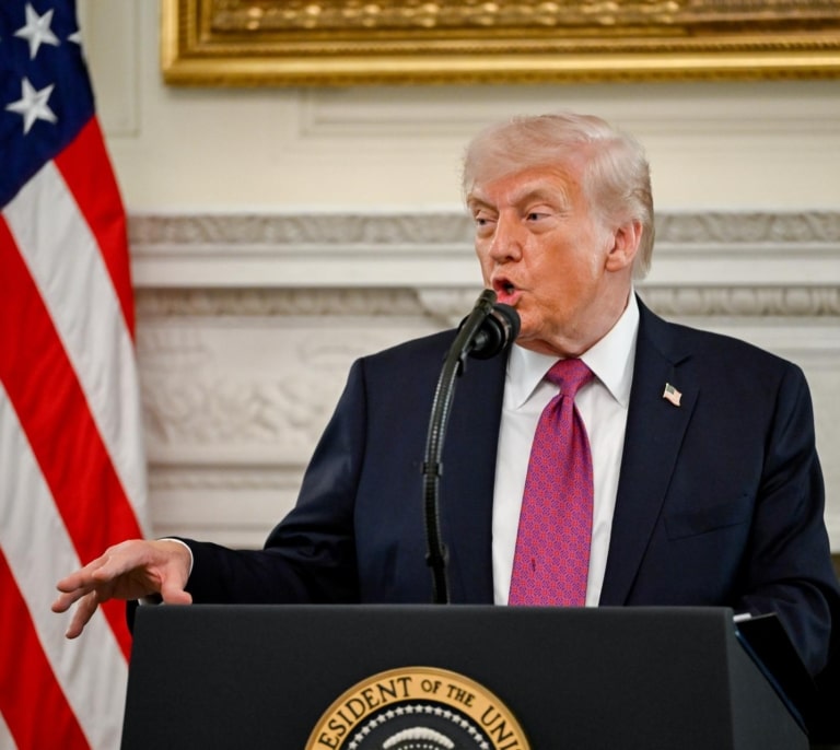Trump prorroga la tregua aunque mantiene el bloqueo naval tras cancelarse el encuentro con Irán en Islamabad