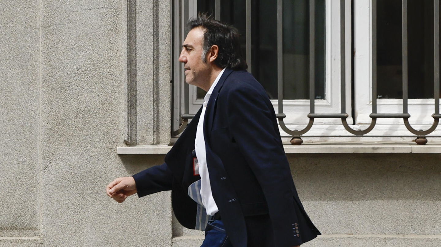 Las contradicciones sobre los viajes de Joseba García a Dominicana: ¿por 