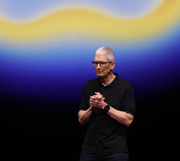Apple anuncia que Tim Cook dejará el cargo de CEO en septiembre y será reemplazado por John Ternus