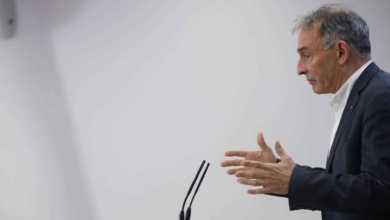 IU ya mira a los votos del PP como alternativa si Sánchez sigue bloqueando la ley de nacionalidad para los saharauis