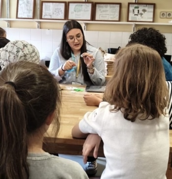 La educación tecnológica sin pantallas gana protagonismo en Madrid ante las nuevas [...]