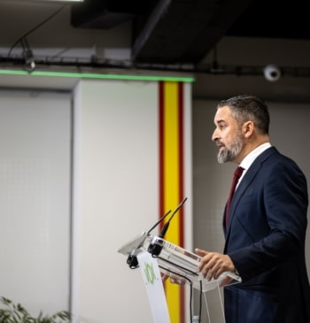 Vox asume una probable "ralentización" del voto en Andalucía: "Es el precio [...]