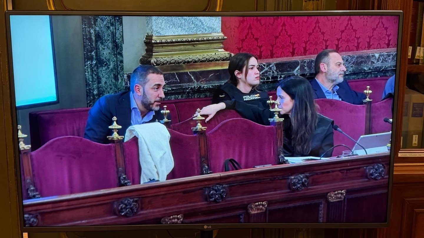 Aldama 'endosó' a su socio el chalé de Cádiz para Ábalos cuando avanzaban las negociaciones de Villafuel