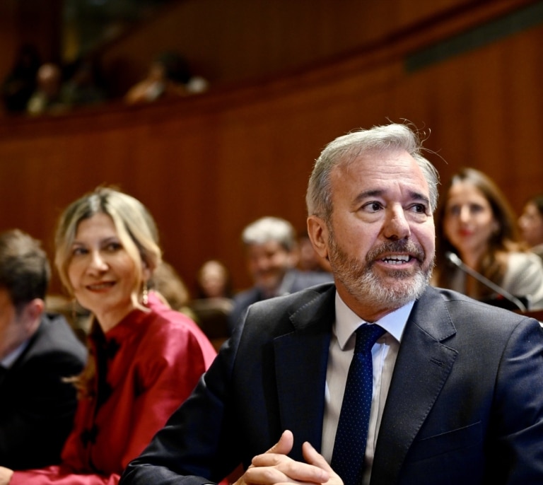 PP y Vox muestran sintonía en un primer acercamiento público para desbloquear "la gobernabilidad de Aragón"