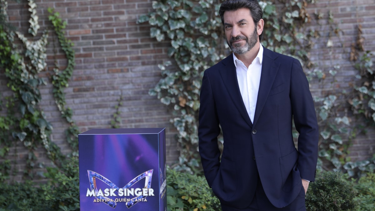 Arturo Valls retoma 'Mask Singer' en tiempos de IA: "Querrás estar hasta el final para ver si ha acertado o no"