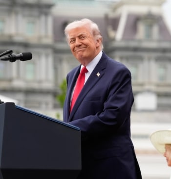 Trump acusa a Merz de no apoyar a EEUU en la guerra [...]