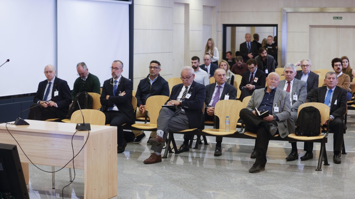 La cúpula de Interior del PP cierra filas para anular los audios de Villarejo y el juicio de la 'Kitchen'