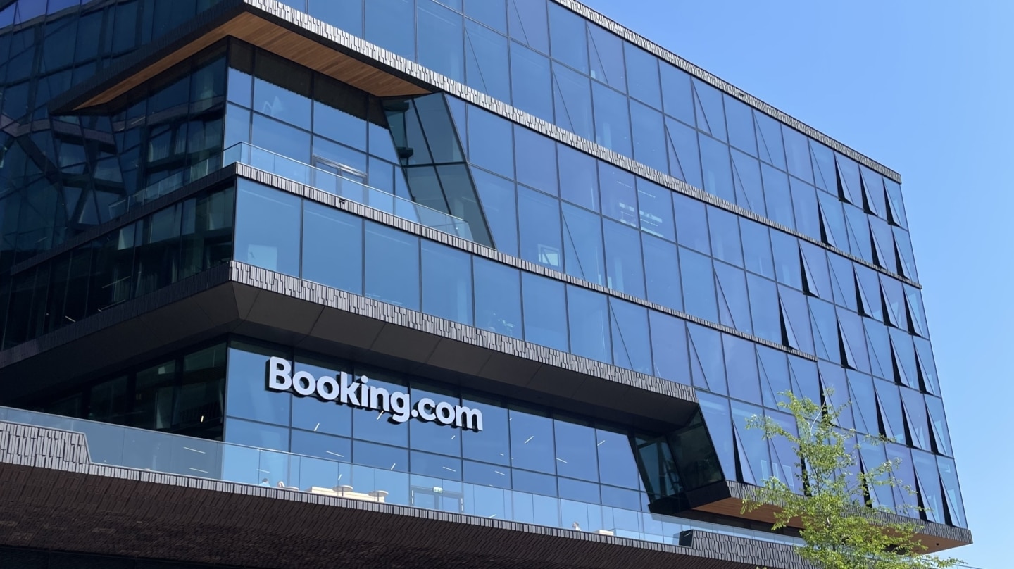 Un ciberataque a Booking.com expone los datos de las reservas de sus clientes