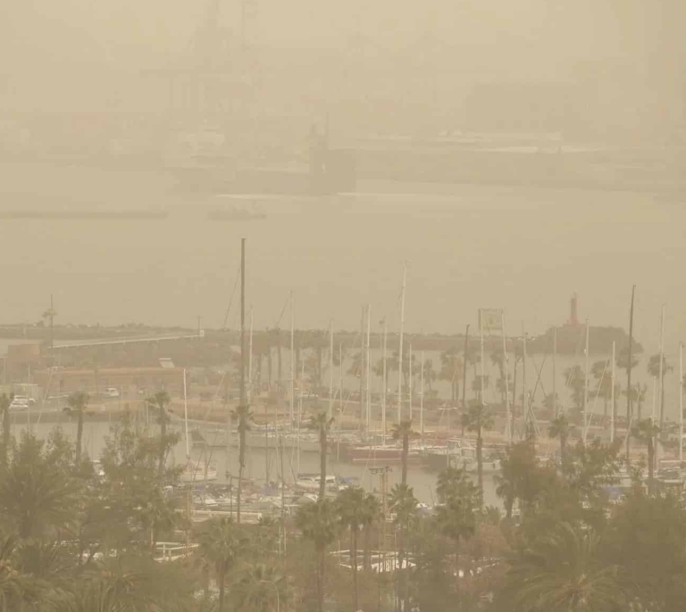 Calima y lluvia de barro en España: cuánto durará el episodio y por qué ocurre