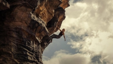 Final explicado de 'Depredador Dominante', la nueva película de acción con Charlize Theron