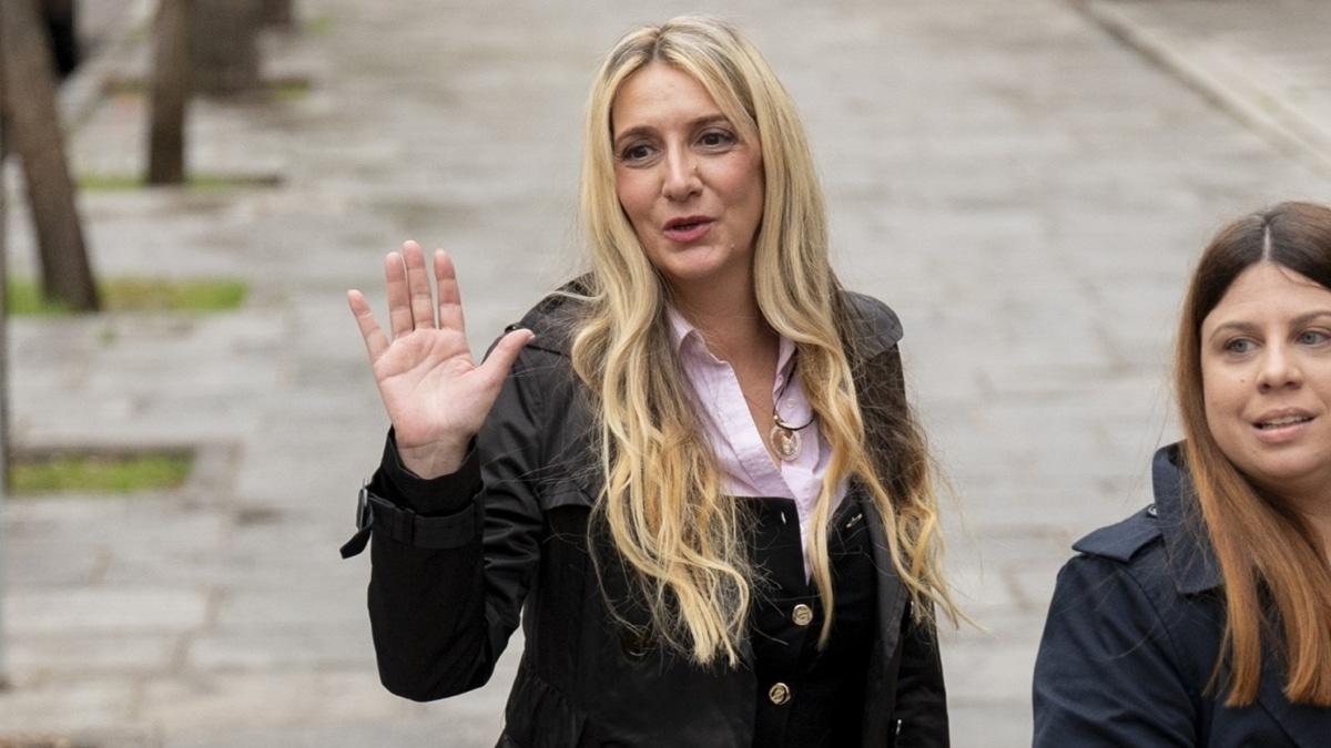 La Ex Miss Asturias, Claudia Montes, a su llegada al Tribunal Supremo.