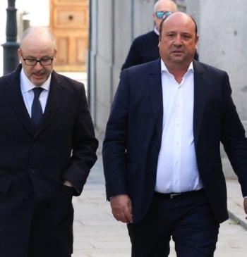 Un empresario asegura que advirtió a Ábalos y Koldo sobre Villafuel: "No [...]