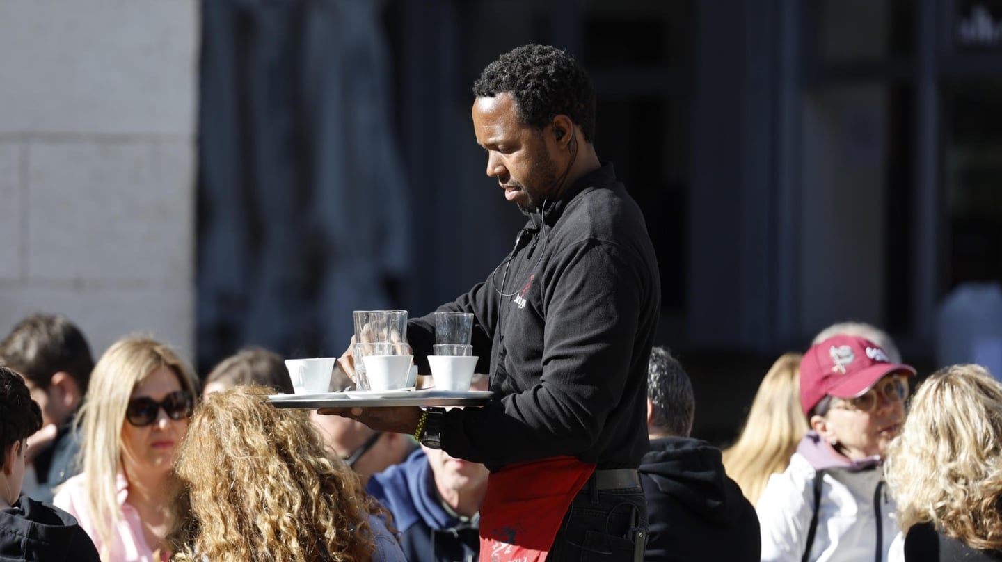 La Comunitat Valenciana registra su nivel de paro más bajo desde 2008 y lidera la creación de empleo en España