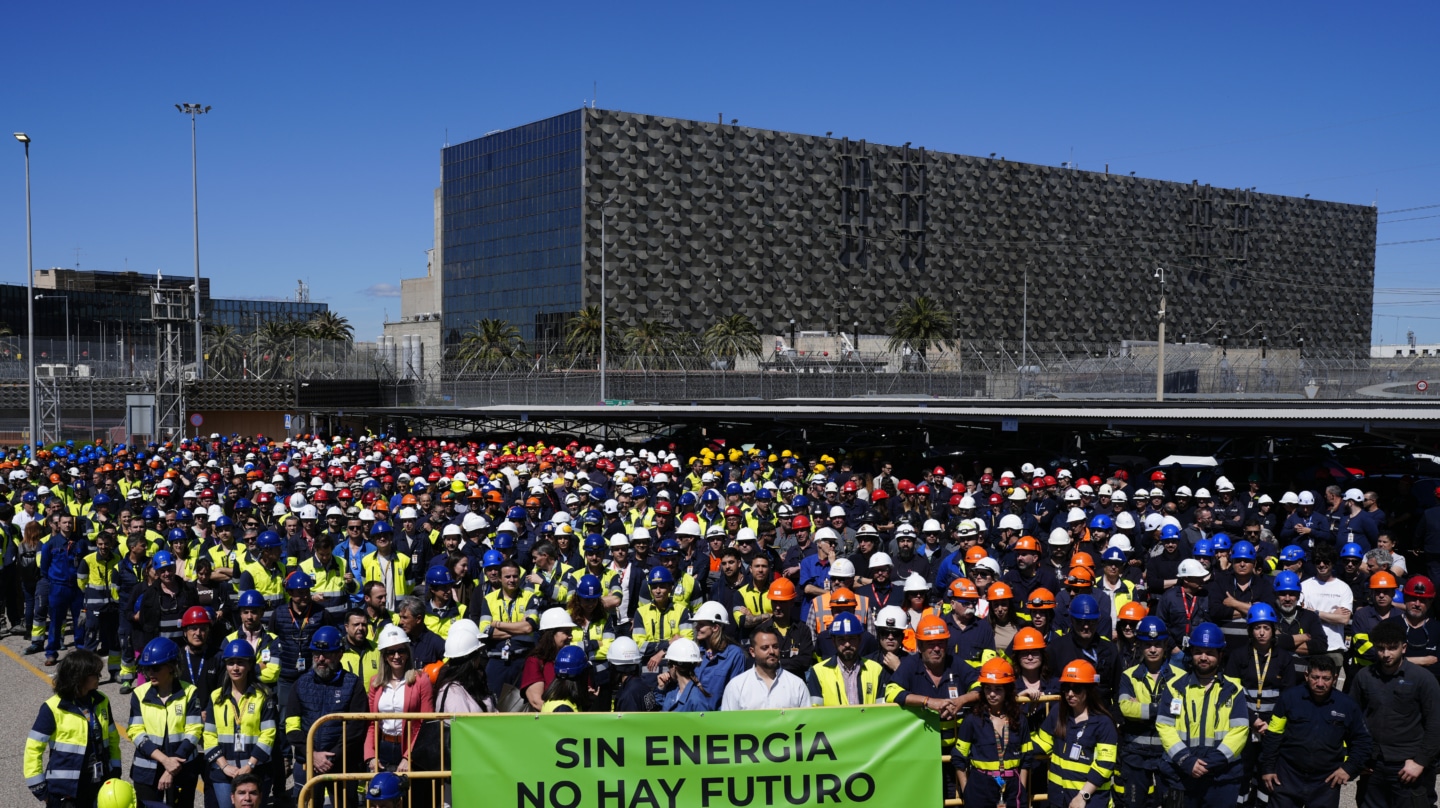 Almaraz, ante su última recarga: 