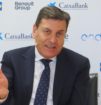 Castilla y León recurrirá el decreto de regularización de inmigrantes por su [...]