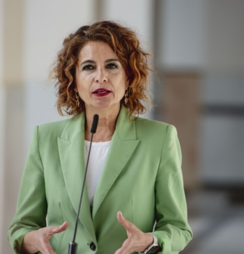 Cádiz echa un pulso a Montero y le impide cerrar ya todas [...]