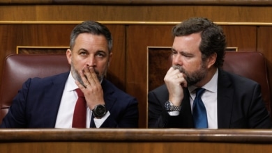 El control de Méndez-Monasterio sobre la comunicación de Vox enfrentó a Abascal y a Espinosa antes de su salida