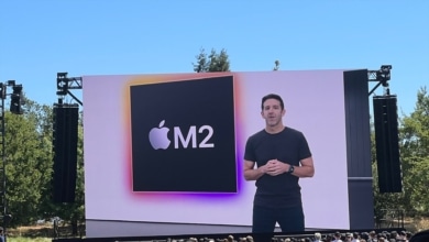 Quién es John Ternus, el padre de los chips de Apple que sucederá a Tim Cook