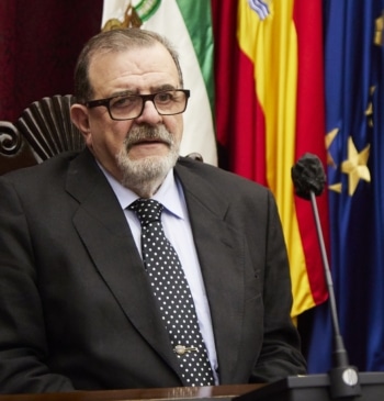 El PSOE-A suspende su acto de este sábado con los expresidentes andaluces [...]