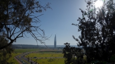 La Torre Mohammed VI se incorpora al ‘skyline’ de Rabat como icono de la modernidad marroquí