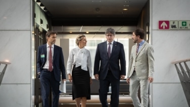 Puigdemont rompe con Yolanda Díaz tras llamar a Junts "racista": "Que el PP te haga vicepresidenta la próxima vez"