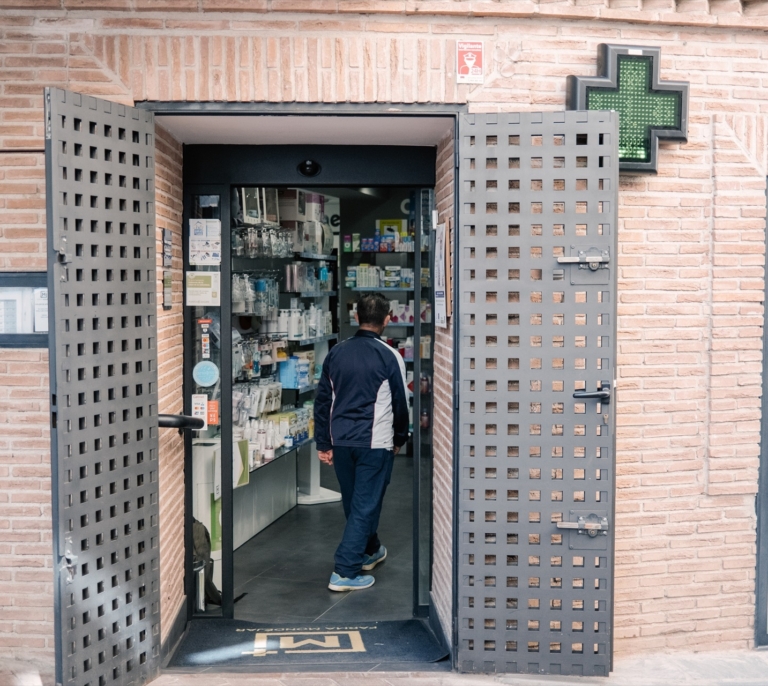 Tejedor apuesta por “cambiar” el rumbo del Colegio de Farmacéuticos de Madrid tras una etapa “sin avances”