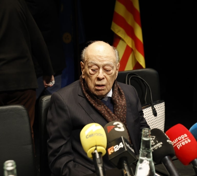 La Audiencia Nacional cita a declarar presencialmente a Jordi Pujol el próximo lunes y solicita otro examen forense