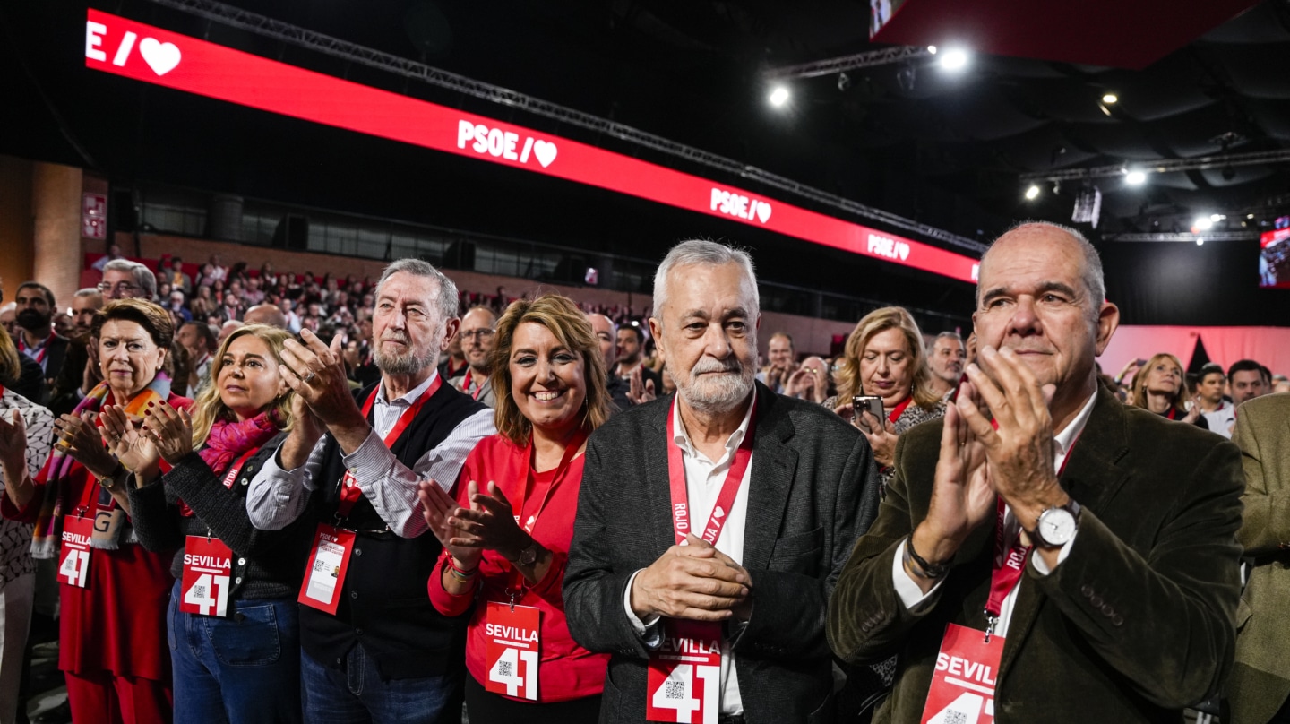 Montero recupera a Griñán y a Rodríguez de la Borbolla para reivindicar los 37 años del PSOE en la Junta