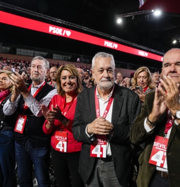 Montero recupera a Griñán y a Rodríguez de la Borbolla para reivindicar [...]