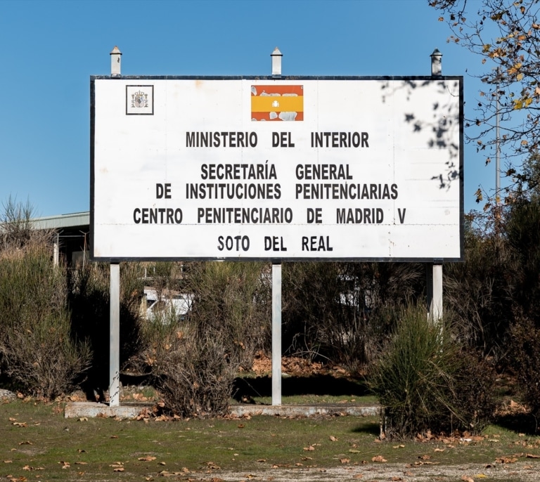 Policías alertan del "colapso del sistema" con los 3.500 presos extranjeros que pueden ser regularizados