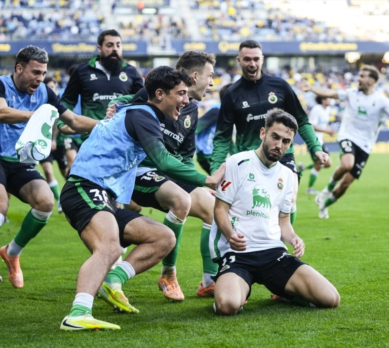 Territorio y comunidad, así construyen marca los clubes de LALIGA HYPERMOTION