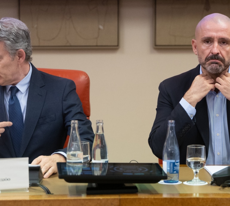 El PP reclama a Vox a que "tenga claro" que el que "destruye las instituciones" es Sánchez