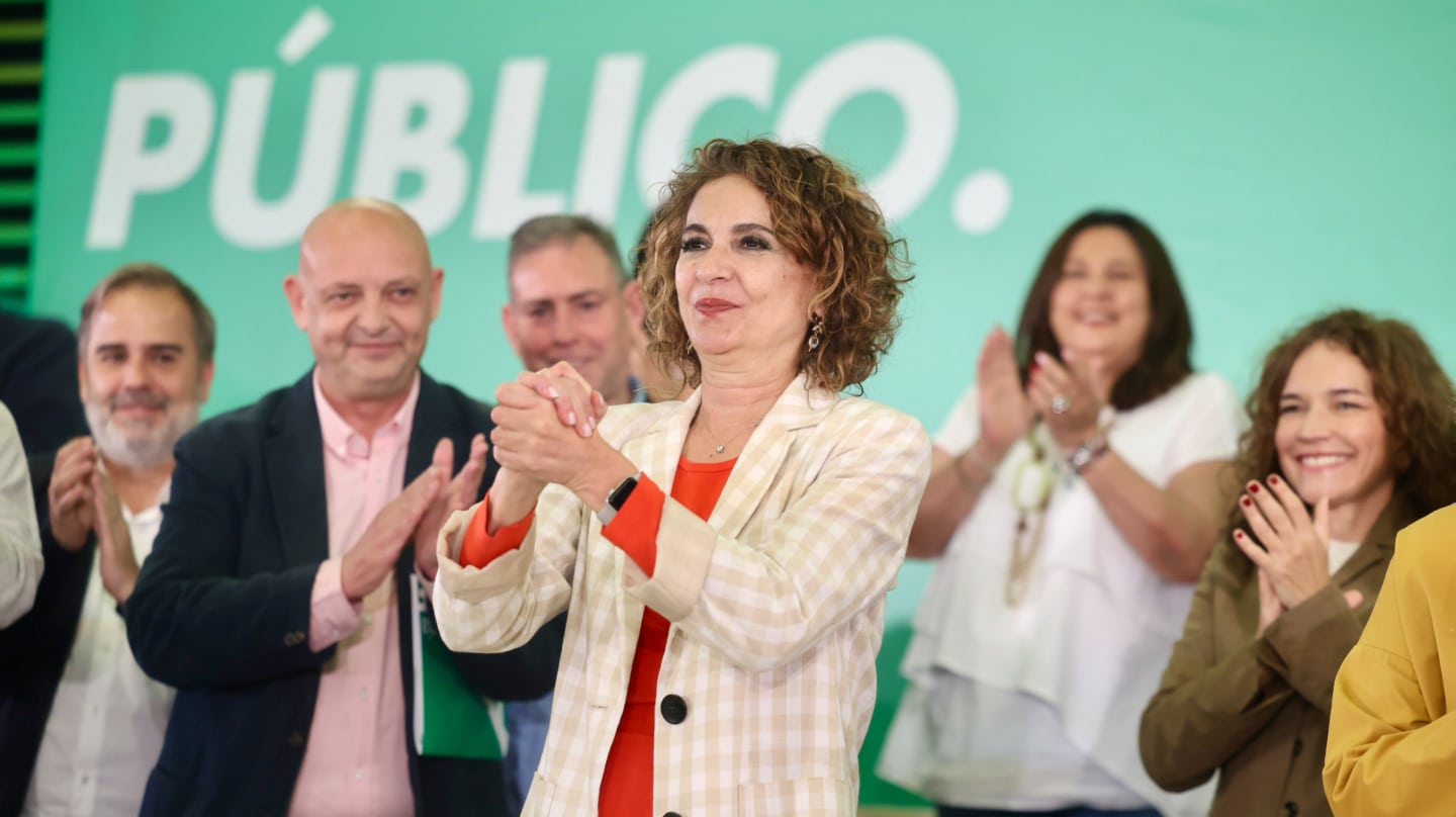 La candidata por el PSOE andaluz María Jesús Montero preside el Comité Director. A 10 de abril de 2026 en Cádiz, Andalucía (España). El PSOE andaluz que lidera María Jesús Montero como secretaria general reúne este viernes en Cádiz su Comité Director, máximo órgano de la federación entre congresos, para validar las listas a las elecciones autonómicas del próximo 17 de mayo que previamente han ido diseñando las asambleas locales y agrupaciones provinciales, y que contemplan seis caras nuevas entre sus ocho cabezas de lista respecto a los anteriores comicios del 19 de junio de 2022. Nacho Frade / Europa Press 10/4/2026
