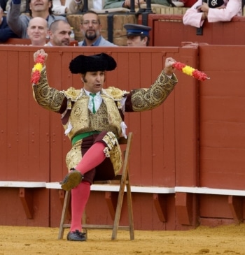 Morante, eje y cima de la tarde sevillana