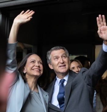 Feijóo reivindica que el sitio de España es con María Corina "y [...]