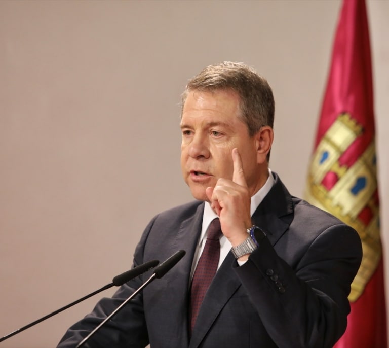 García-Page reclama una financiación autonómica "por justicia" y urge a un pacto de Estado que garantice "la sostenibilidad del sistema sanitario"