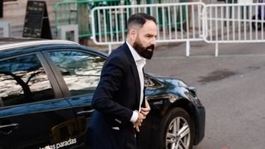 El exgerente del PSOE niega una caja 'B' en Ferraz: "Nunca pedimos al banco ni billetes de 500, ni de 200 ni de 100"