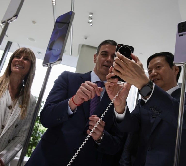 Sánchez, agasajado en Pekín: "China hace mucho, y lo celebramos, pero puede hacer más"