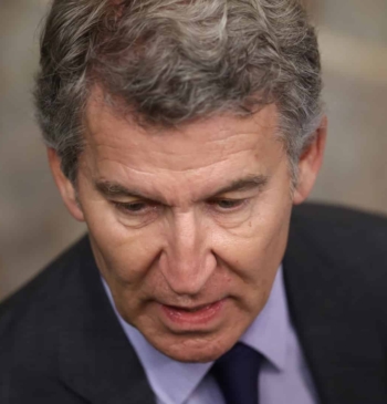 Feijóo no quiere dar pasos en falso mientras Sánchez se enfrenta al [...]
