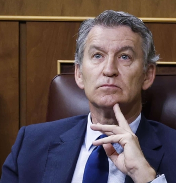 'Los españoles primero': Abascal obliga al PP de Feijóo a retratarse en [...]